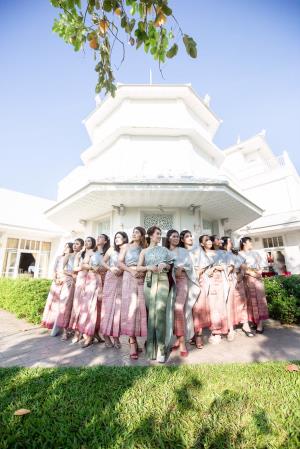 ชุดไทยเจ้าสาว ชุดไทยจักรพรรดิ์ เช่าที่แบมบี้ เวดดิ้ง ห้วยขวาง